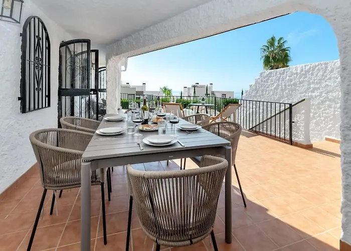 Olivo De Capistrano Villa Nerja
