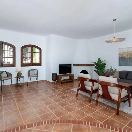 Olivo De Capistrano Villa *